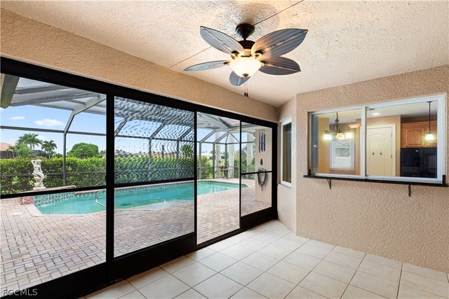 11913 Princess Grace CT, Cape Coral, FL 33991