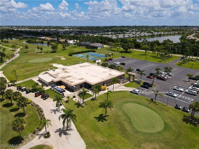 11913 Princess Grace CT, Cape Coral, FL 33991