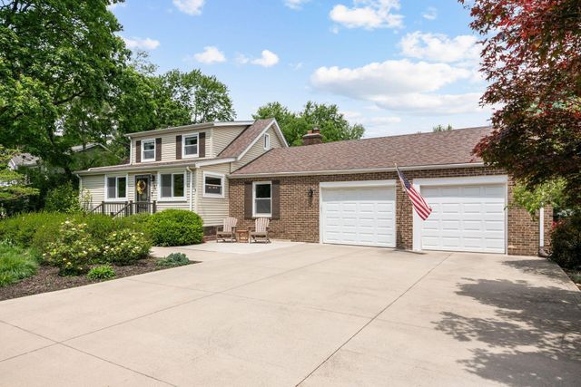 144 Northigh Drive, Worthington, OH 43085
