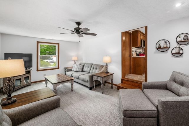 144 Northigh Drive, Worthington, OH 43085
