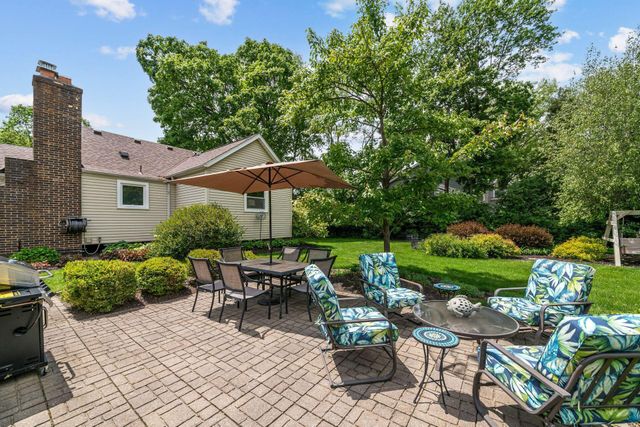 144 Northigh Drive, Worthington, OH 43085