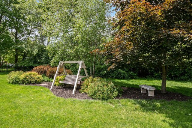 144 Northigh Drive, Worthington, OH 43085