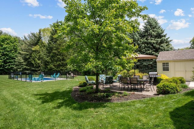 144 Northigh Drive, Worthington, OH 43085