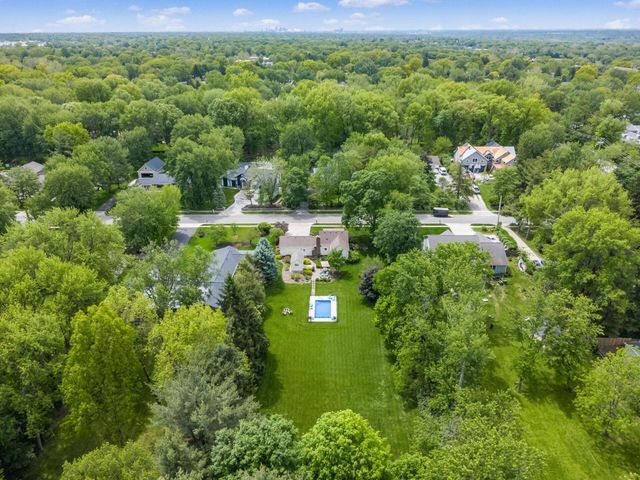 144 Northigh Drive, Worthington, OH 43085
