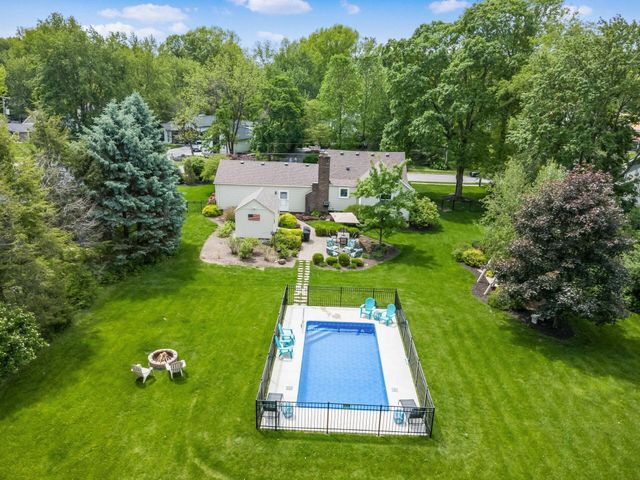 144 Northigh Drive, Worthington, OH 43085