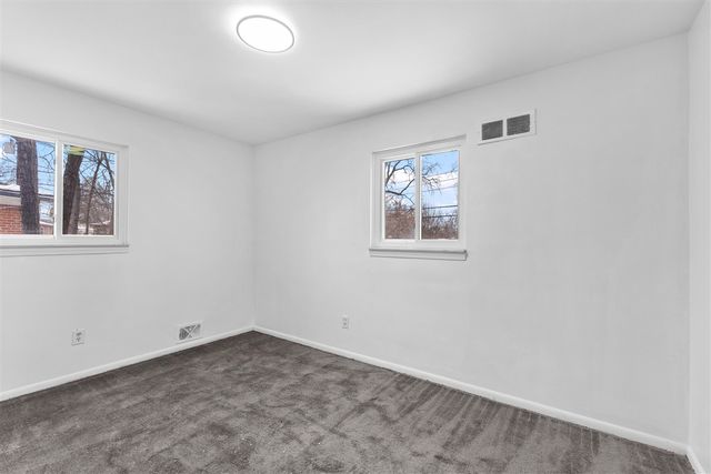 21310 Gardner Street, Oak Park, MI 48237