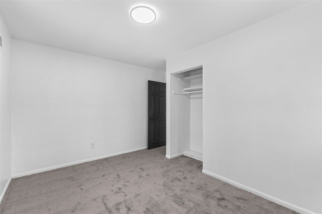 21310 Gardner Street, Oak Park, MI 48237