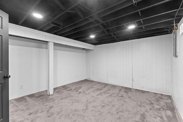 21310 Gardner Street, Oak Park, MI 48237