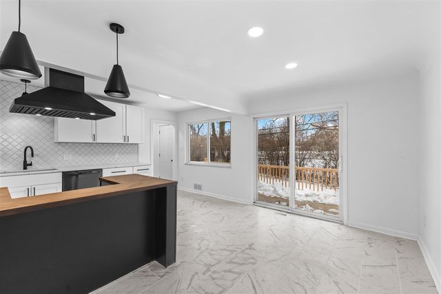 21310 Gardner Street, Oak Park, MI 48237