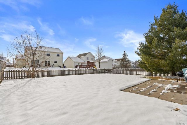 10011 68th STREET, Kenosha, WI 53142