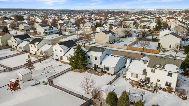 10011 68th STREET, Kenosha, WI 53142