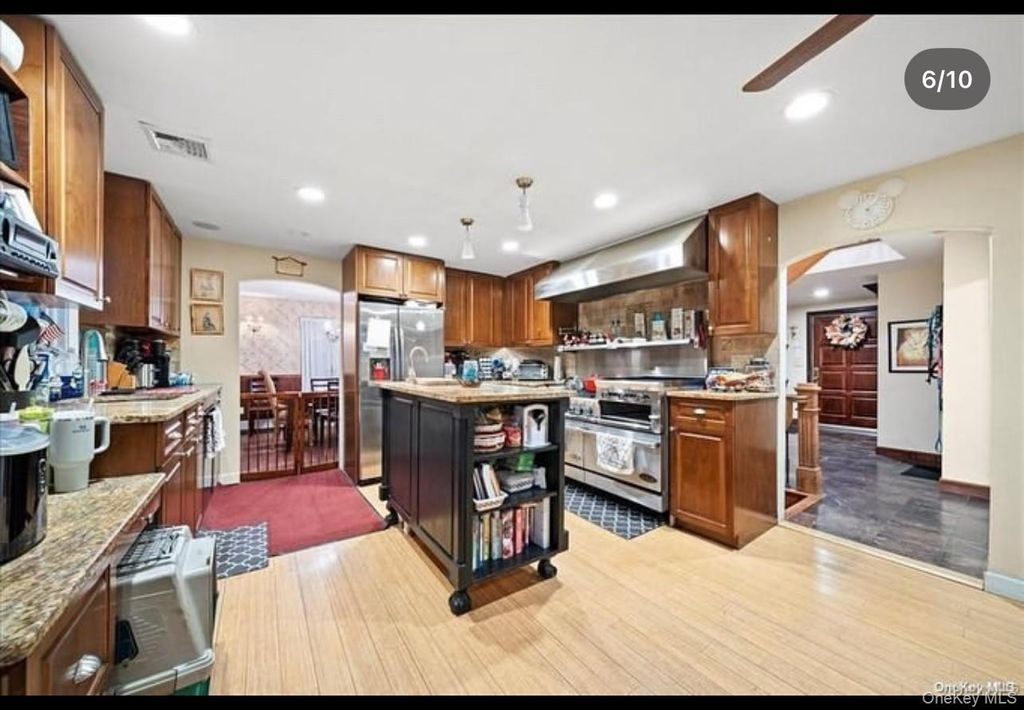 5 Vivona Court, Bayville, NY 11709 — photo 5