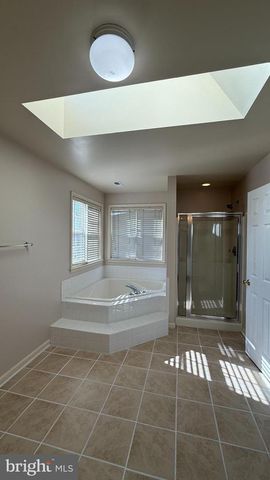 36 TAVERN RD, Stafford, VA 22554