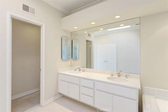 3621 Geranium, Corona Del Mar, CA 92625