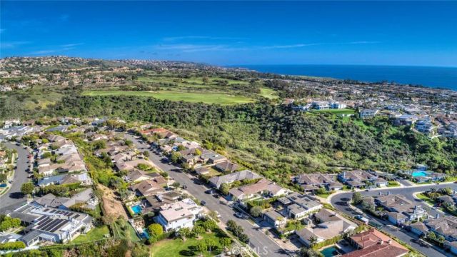 3621 Geranium, Corona Del Mar, CA 92625