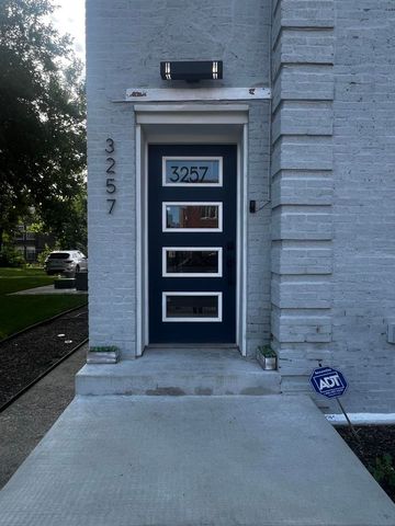 3257 W Warren Boulevard 2, Chicago, IL 60624