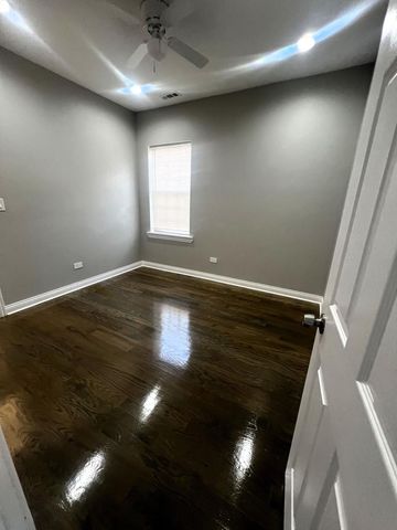 3257 W Warren Boulevard 2, Chicago, IL 60624