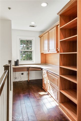 420 S Broadway A, Redondo Beach, CA 90277