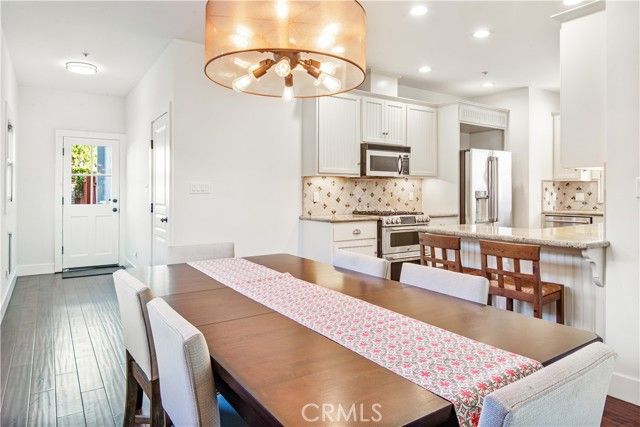 420 S Broadway A, Redondo Beach, CA 90277