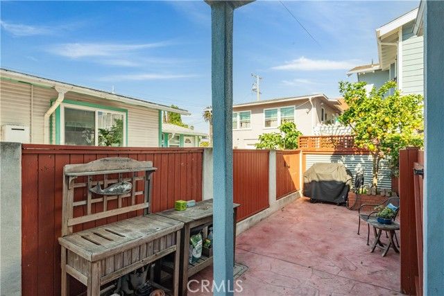 420 S Broadway A, Redondo Beach, CA 90277