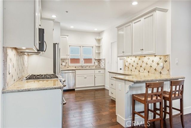 420 S Broadway A, Redondo Beach, CA 90277