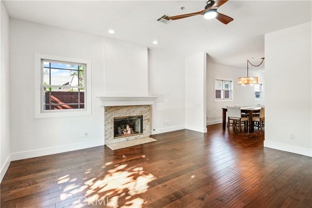 420 S Broadway A, Redondo Beach, CA 90277