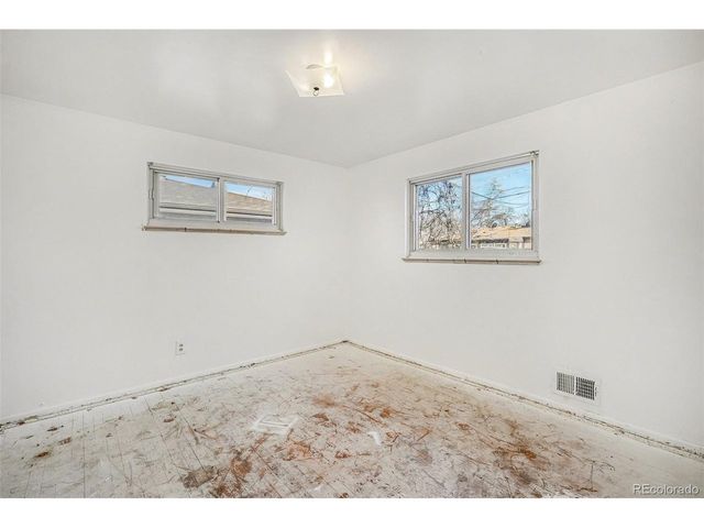 3148 Quentin St, Aurora, CO 80011