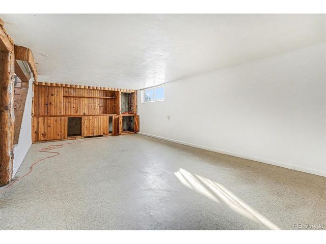 3148 Quentin St, Aurora, CO 80011