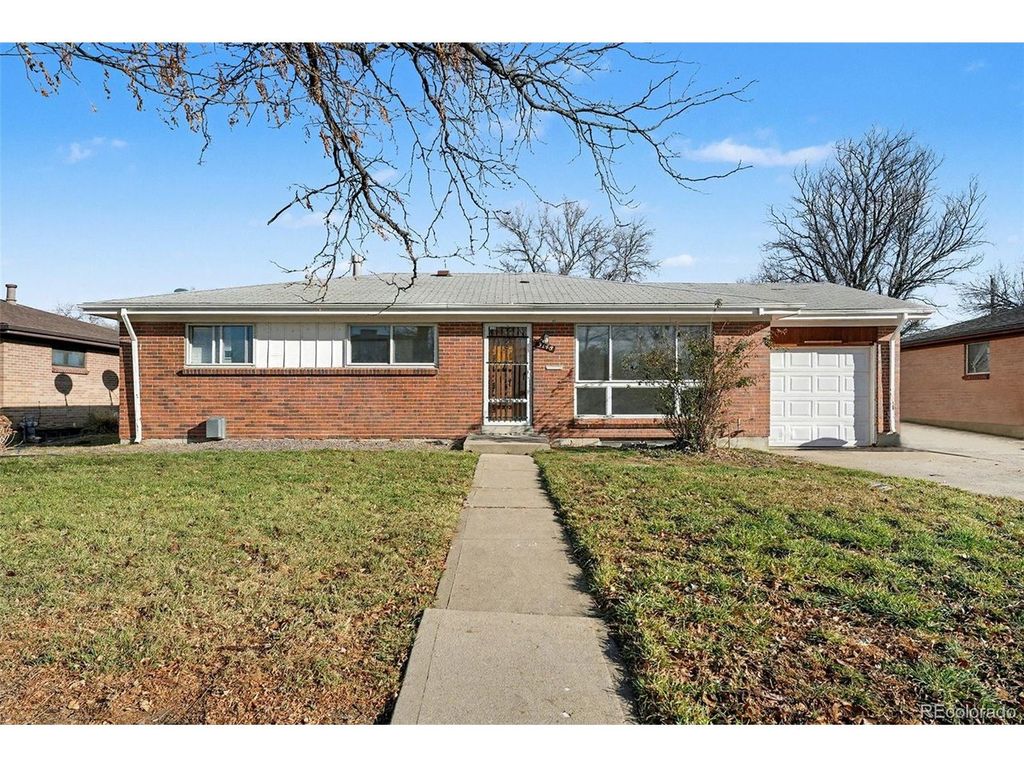 3148 Quentin St, Aurora, CO 80011