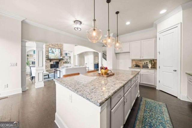 1715 Bates Road, Alpharetta, GA 30009