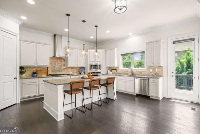 1715 Bates Road, Alpharetta, GA 30009