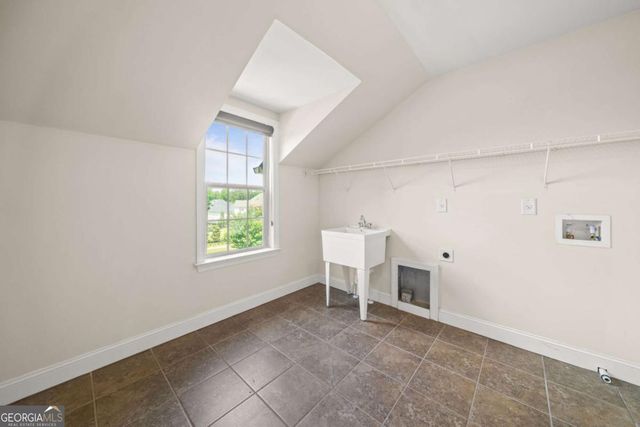 1715 Bates Road, Alpharetta, GA 30009