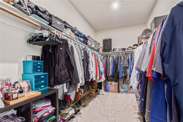 9685 Bold Skye Avenue, Las Vegas, NV 89166