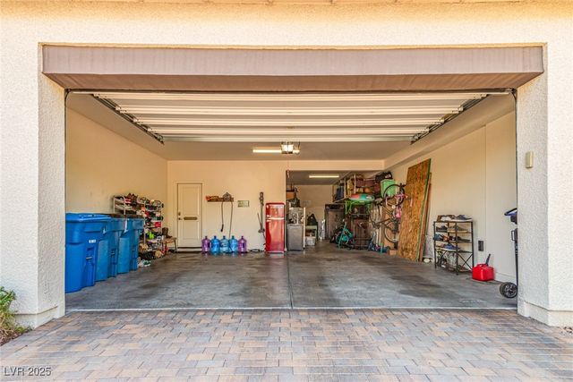 9685 Bold Skye Avenue, Las Vegas, NV 89166