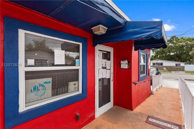 1781 NW 152nd Ter, Miami Gardens, FL 33054