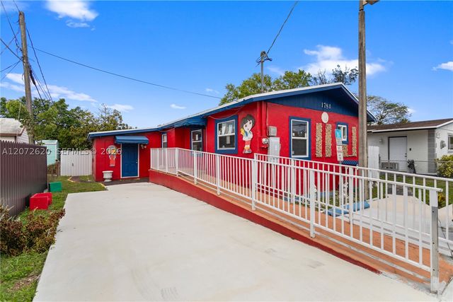 1781 NW 152nd Ter, Miami Gardens, FL 33054