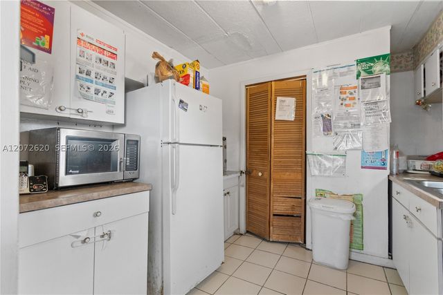 1781 NW 152nd Ter, Miami Gardens, FL 33054
