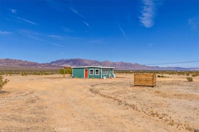 84320 Mccombie, 29 Palms, CA 92277