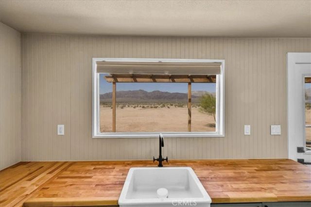 84320 Mccombie, 29 Palms, CA 92277