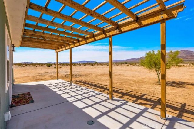 84320 Mccombie, 29 Palms, CA 92277