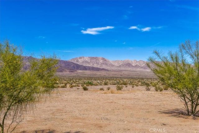 84320 Mccombie, 29 Palms, CA 92277