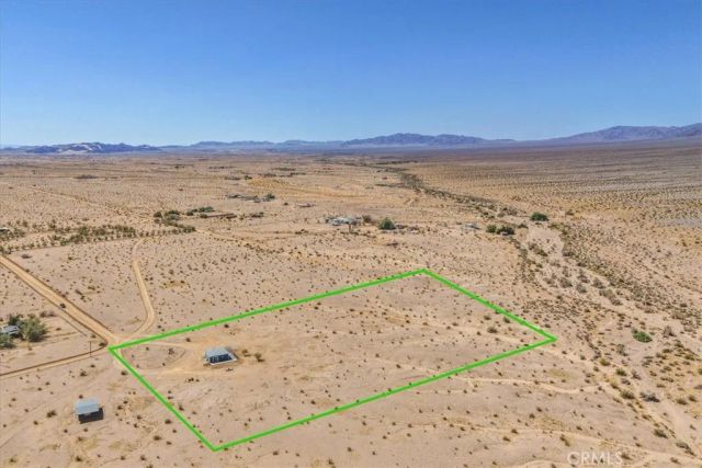 84320 Mccombie, 29 Palms, CA 92277