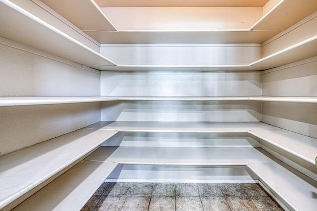 6246 N Capri Court, Fresno, CA 93711