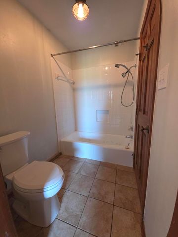 874 N Richmond Road, Berea, KY 40403