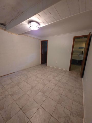 874 N Richmond Road, Berea, KY 40403