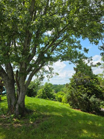 874 N Richmond Road, Berea, KY 40403