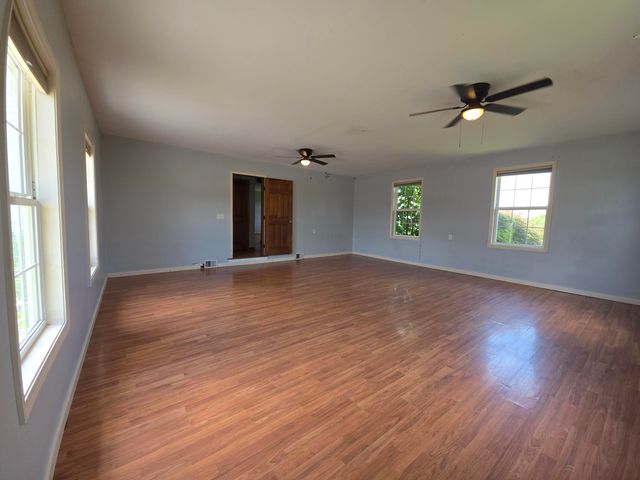 874 N Richmond Road, Berea, KY 40403