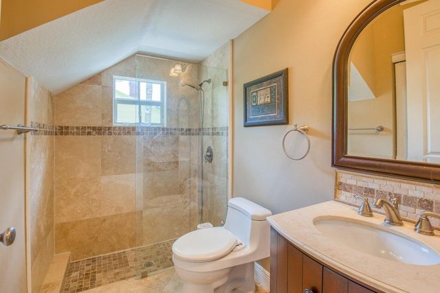 218 N Palmway, Lake Worth Beach, FL 33460