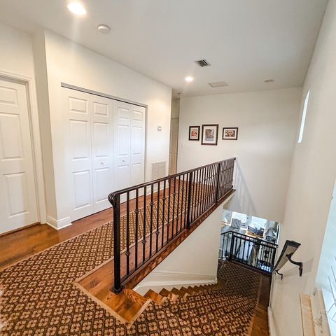 218 N Palmway, Lake Worth Beach, FL 33460