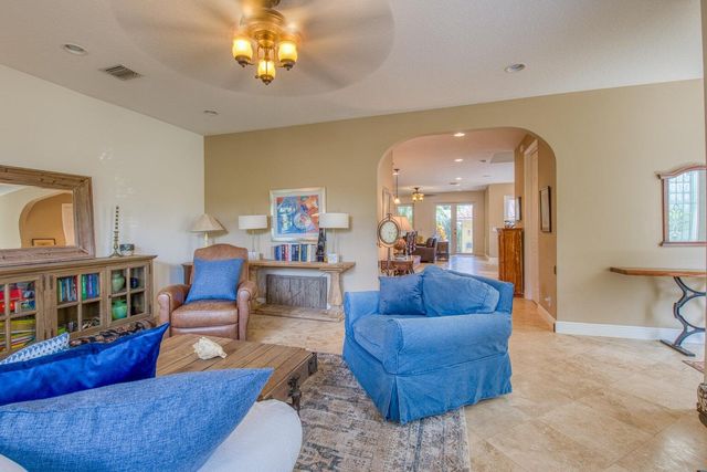 218 N Palmway, Lake Worth Beach, FL 33460